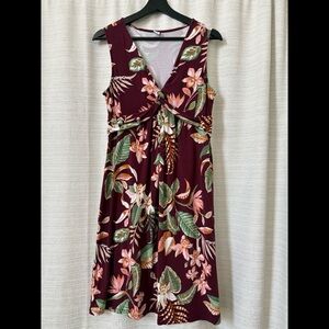 Old Navy Maternity Small Burgundy Floral Leaves V-Neck Sleeveless Dress